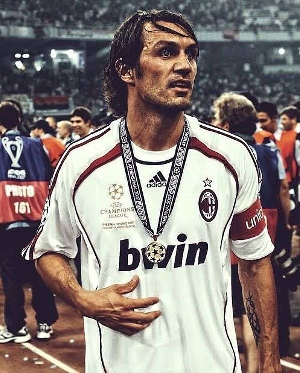 Paolo Maldini - Huyền thoại của AC Milan